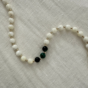 THE MOON NURTURE GOLD NECKLACE